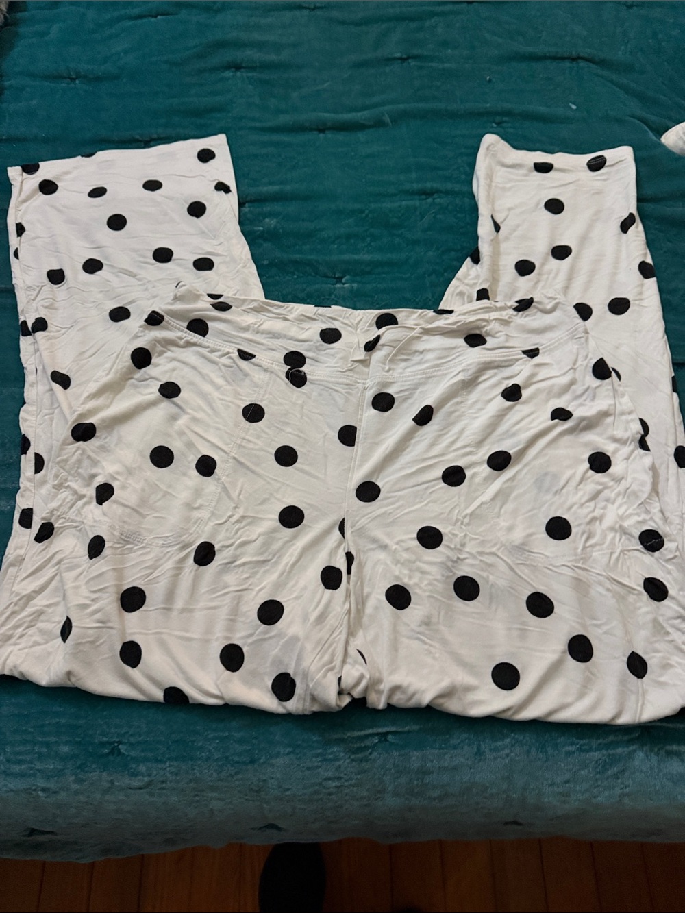 Soma Cream with Black Polka Dots PJ Pants Size Large (Cool Nights)